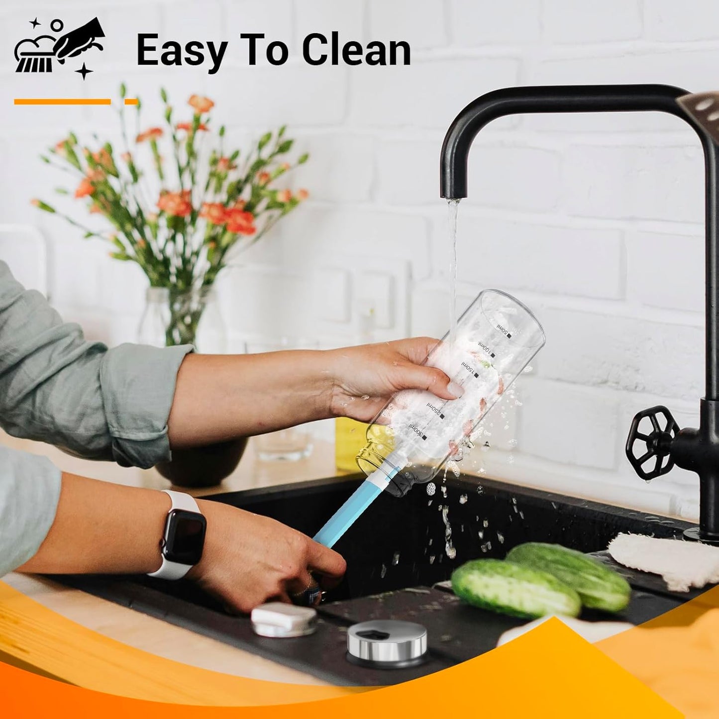 Segarty Glass Spice Jars, 3 Pack 10oz Large Spice Jar with Labels, Spice Container with Adjustable Shaker Lids, Salt Pepper Shakers Set Seasoning Bottles with 136 Stickers, 1 Chalk Marker and 1 Brush