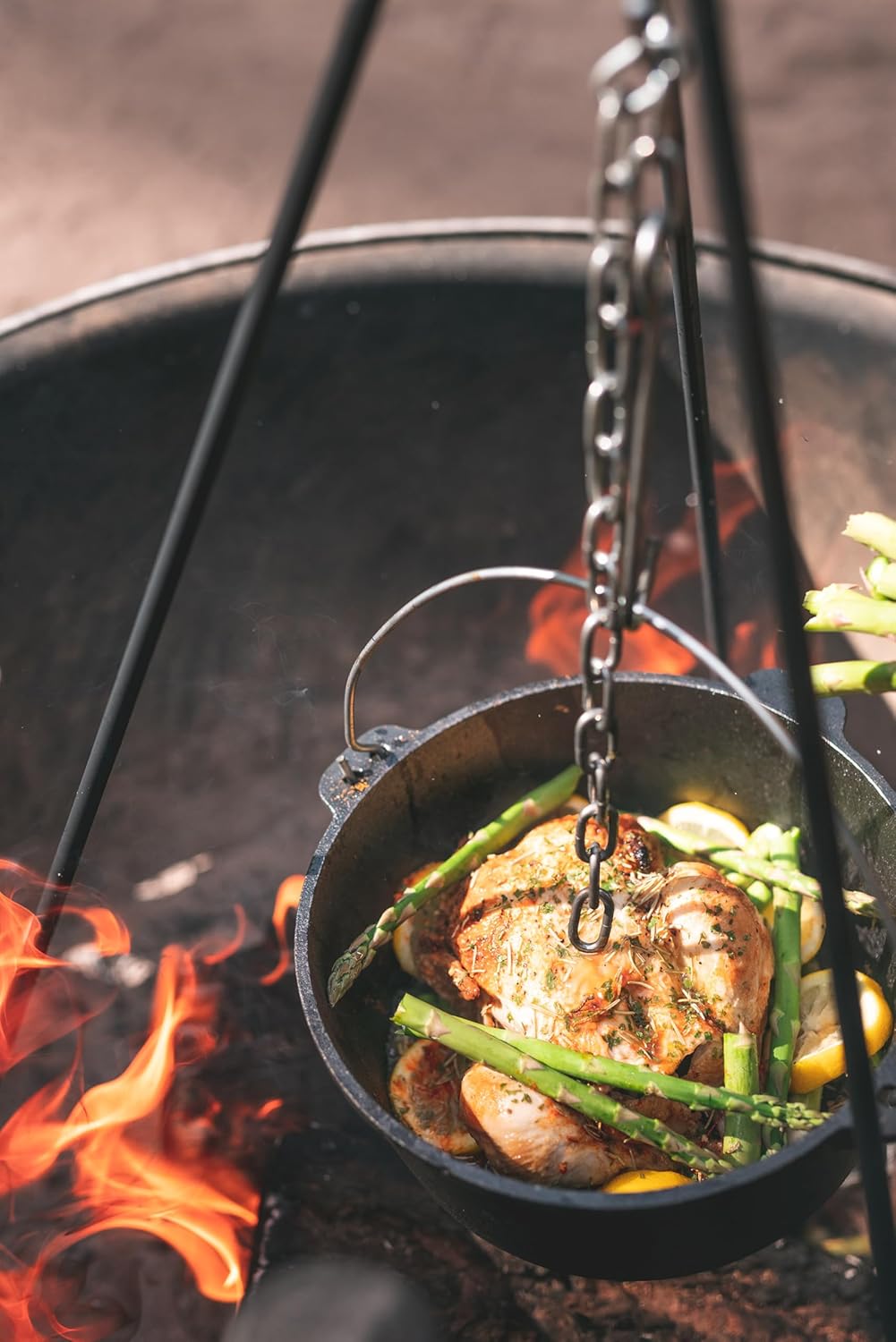 Stansport Pre-Seasoned Cast Iron Dutch Oven