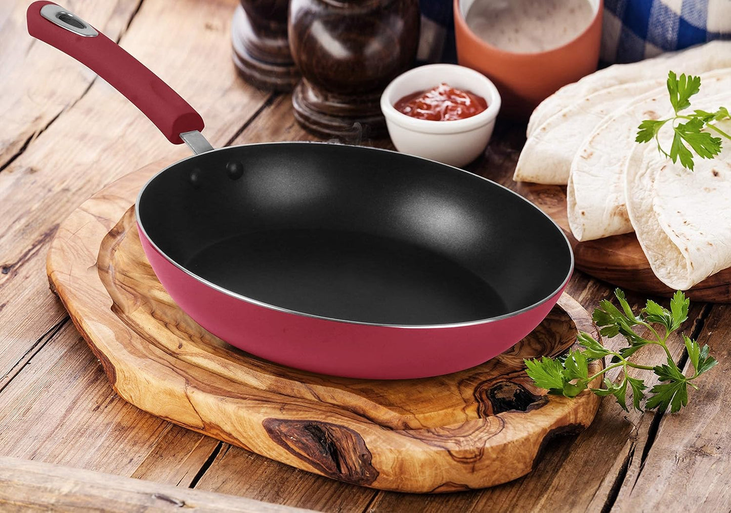 Utopia Kitchen Nonstick Cookware 3 Piece Set, Non-Stick Frying Pans with Induction Bottom, 8, 9.5 & 11 Inches Frying Pans with Bakelite Handles, PFOA Free, Red & Black