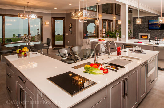 How to Keep Your Kitchen Clean and Organized While Cooking