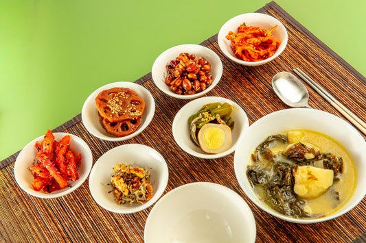 Korean Kitchen Favorites: Must-Have Dishes for an Authentic Korean Table