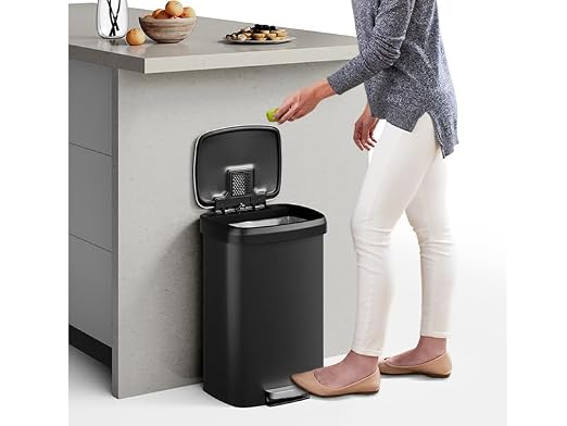Garvee 13 Gal / 50L Large Plastic Trash Can by Garvee