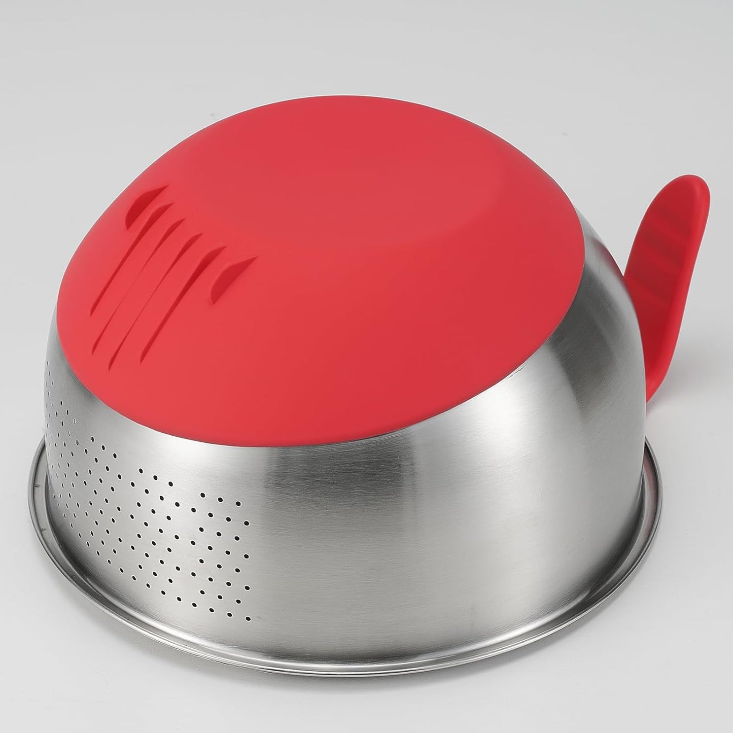 Rice Washer Strainer Bowl Quinoa Washing Bowl whit Handle Stainless Steel Colander Versatile Side Drainers for Cleaning Rinsing Fruits, Vegetables, and Beans - Tilting Non-slip Silicone Bottom, Red