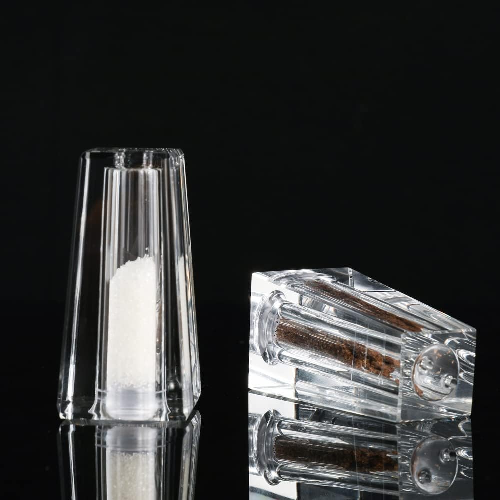 Salt and Pepper Shaker Set Spice Dispenser Refillable Design Cut Crystal Seasoning Shaker Kitchen Decor for Cooking Table, RV, Dinner Party, Camping BBQ (Set Of 2)