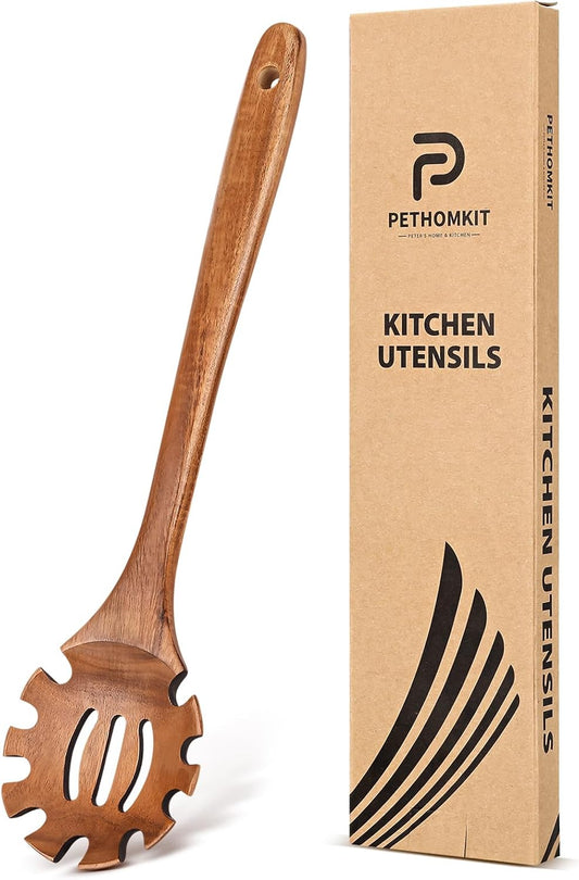 Wooden Pasta Spaghetti Spoon with Teeth, Teak Slotted Pasta Spaghetti Strainer Spoon for Cooking Serving Collecting, Wooden Pasta Fork Server Utensil with Claws, Wood Noodle Strainer,12.8″, Brown
