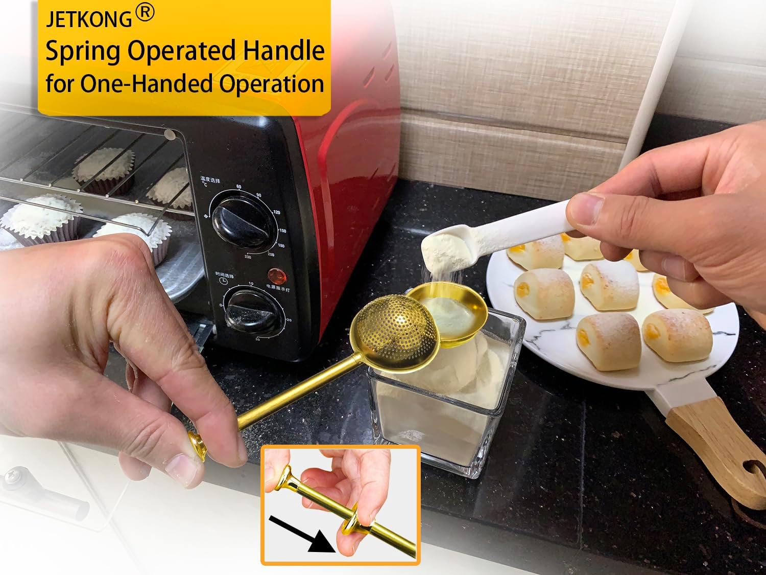 JETKONG Powdered Sugar Shaker Duster Flour Dispenser Shaker with 18/8 Stainless Steel Spring-operated Handle for Sugar Flour and Spices (Gold)