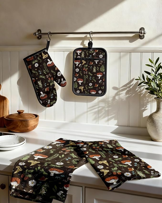 Miss Adola 270 GSM Cotton Kitchen Towels, Oven Mitt and Pot Holder - Image 2
