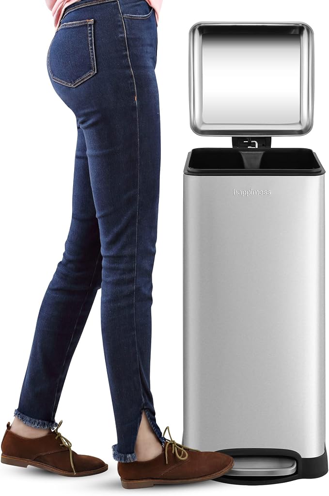 happimess HPM1007D Betty Retro 8-Gallon Step-Open Trash Can - Image 6