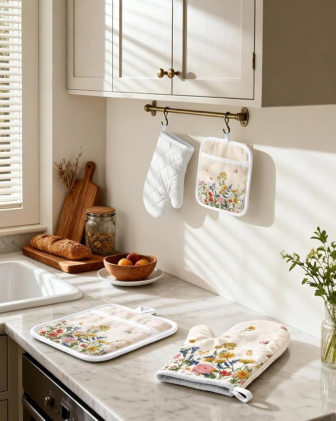 Miss Adola Cotton Oven Mitts and Pot Holders Sets - Image 2