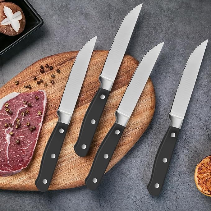 Amazon Basics 8-Piece Full Tang Stainless Steel Serrated Steak Knife Set - Image 7