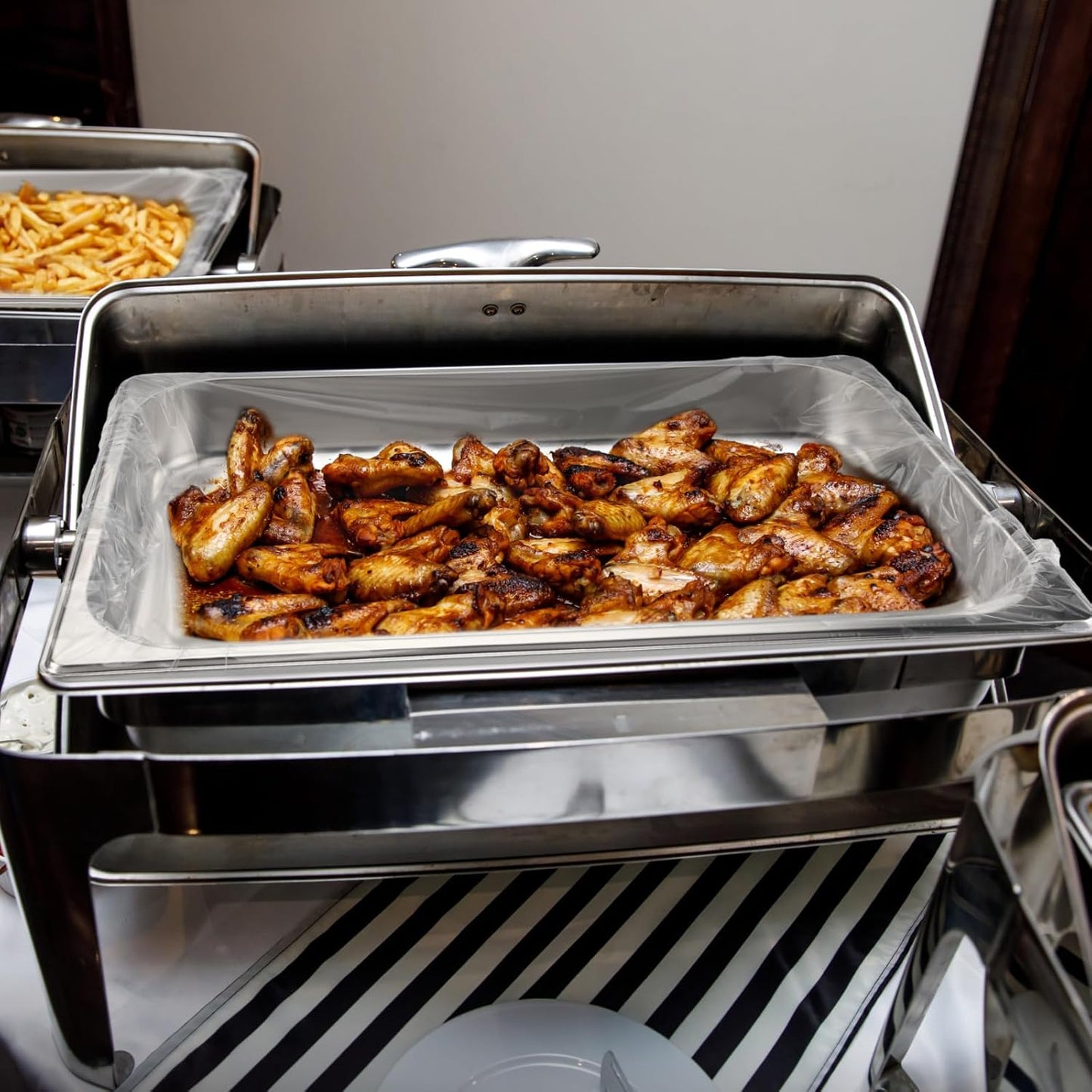 Aliceset 50 Pcs Electric Roaster Liners 34 Inch W x 18 Inch l Disposable Pan Liners Cooking Bags for 16, 18, 22 Quart Roasters Microwave Slow Cooker Steamer Oven