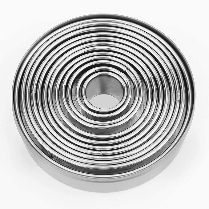 12 Pieces Round Cookie Biscuit Cutter Set, Graduated Circle Pastry Cutters - Image 2