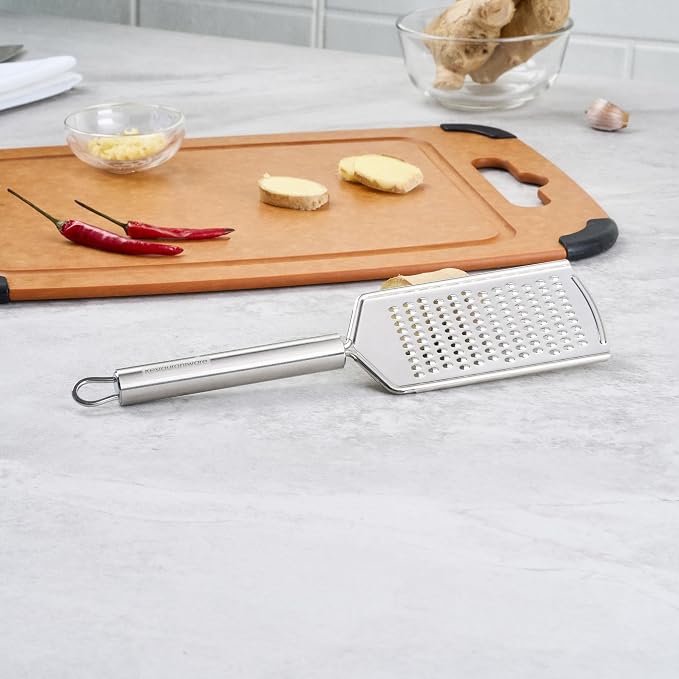 Restaurantware-German Standard Fine Handheld Graters, 6 Flat Cheese Graters - Image 11