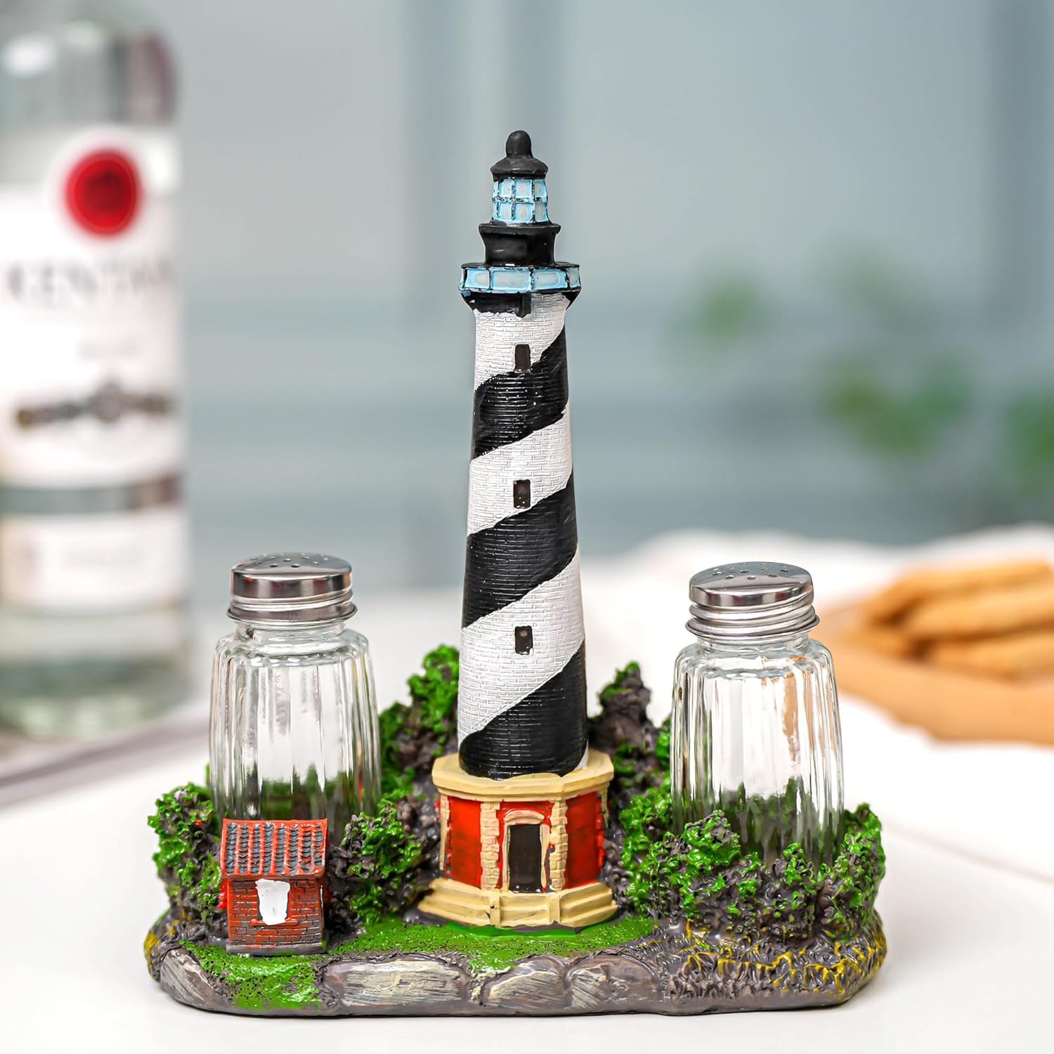 Vintage Farmhouse Salt And Pepper Shakers Set - Salt And Pepper Dispenser with Resin Lighthouse Figurine And Statues Holder - Perfect Kitchen DéCor with Glass Spice Jars