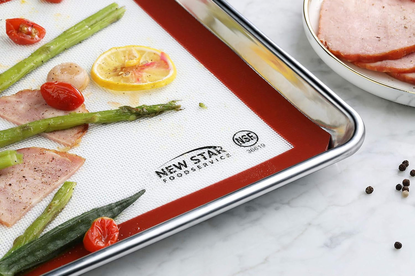 New Star Foodservice 36619 Commercial Grade Silicone Baking Mat Non Stick Pan Liner, 11 x 17 Inch (Half Size)