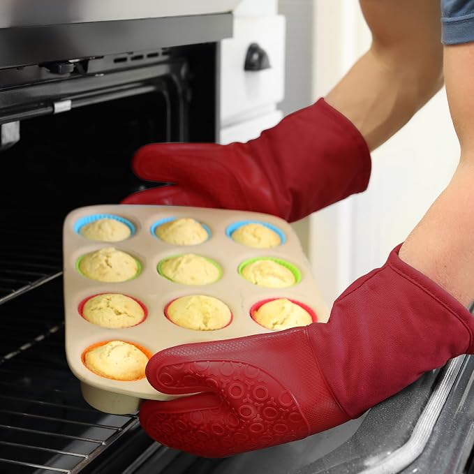 BPA-Free Silicone Oven Mitts Ultra Heat Resistant up to 500°F - Image 8