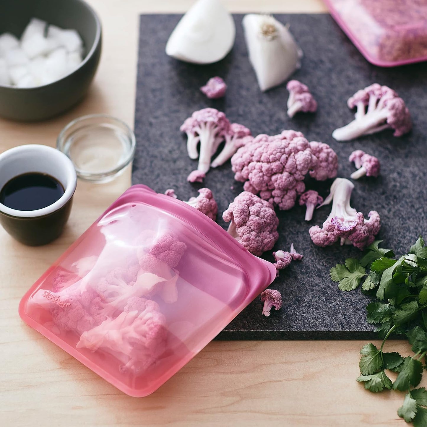 Stasher Premium Silicone Reusable Food Storage Sandwich Bag, Coral Triangle, Microwave, Sous Vide, Dishwasher, Oven and Freezer Safe, BPA Free, Leak-free, Eco-friendly, 28 Oz