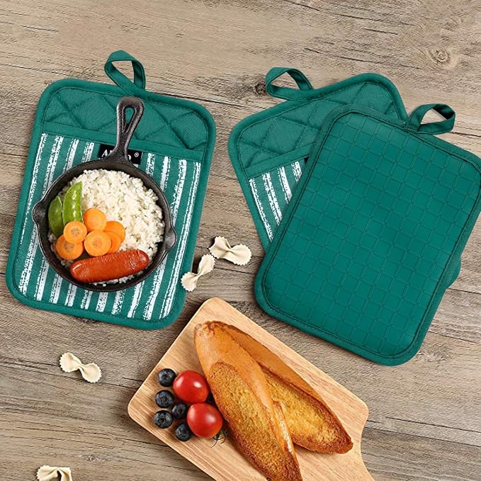 Alselo Silicone Pot Holders Set of 3 Heat Resistant & Non Slip Potholders - Image 7