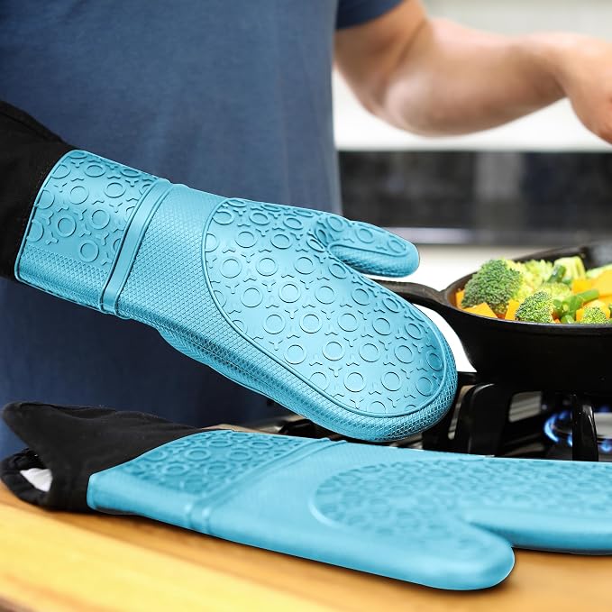 BPA-Free Soft Silicone Oven Mitts - Image 9