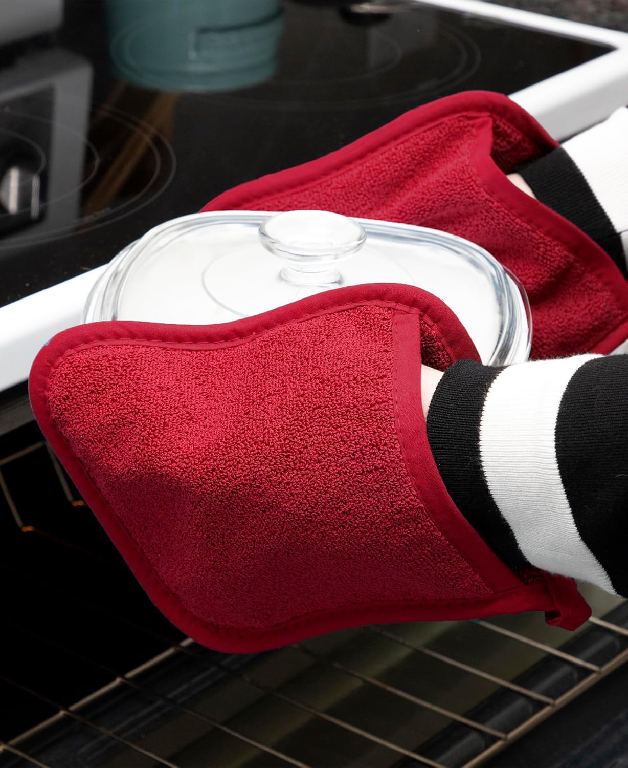 RITZ Terry Pocket Mitt & Hot Pad: Unparalleled Heat Resistant, Durable 100% Cotton – Ergonomically Designed for Optimal Grip – Easy-Care Machine Washable – 4-Pack, Federal/Paprika