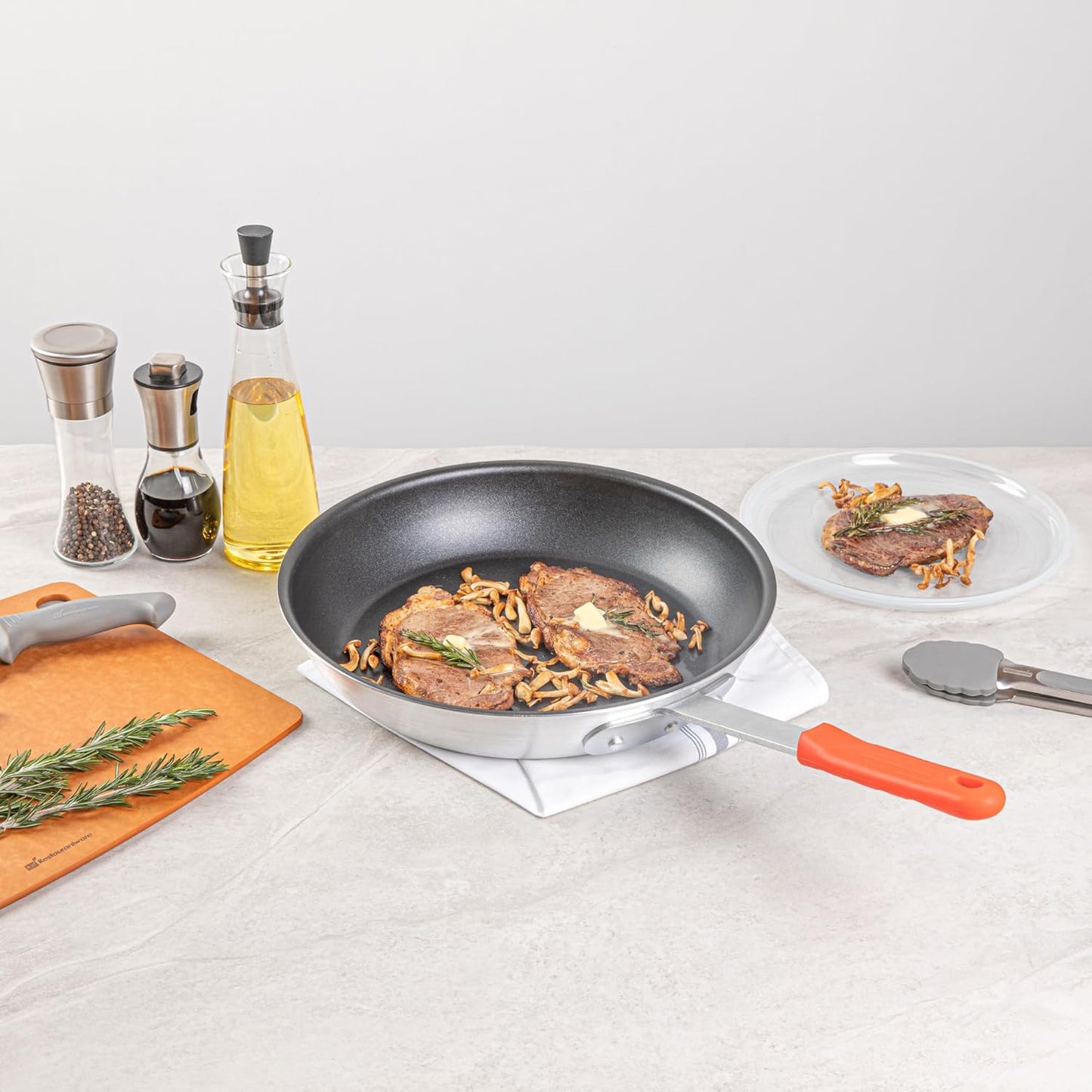 Restaurantware-Met Lux Pan Handle Sleeve, 1 Removable Pan Handle Cover - Fits 14-inch Pans, Aluminum Pans Sold Separately, Red Silicone Holder Sleeve, Dishwashable, No-Slip