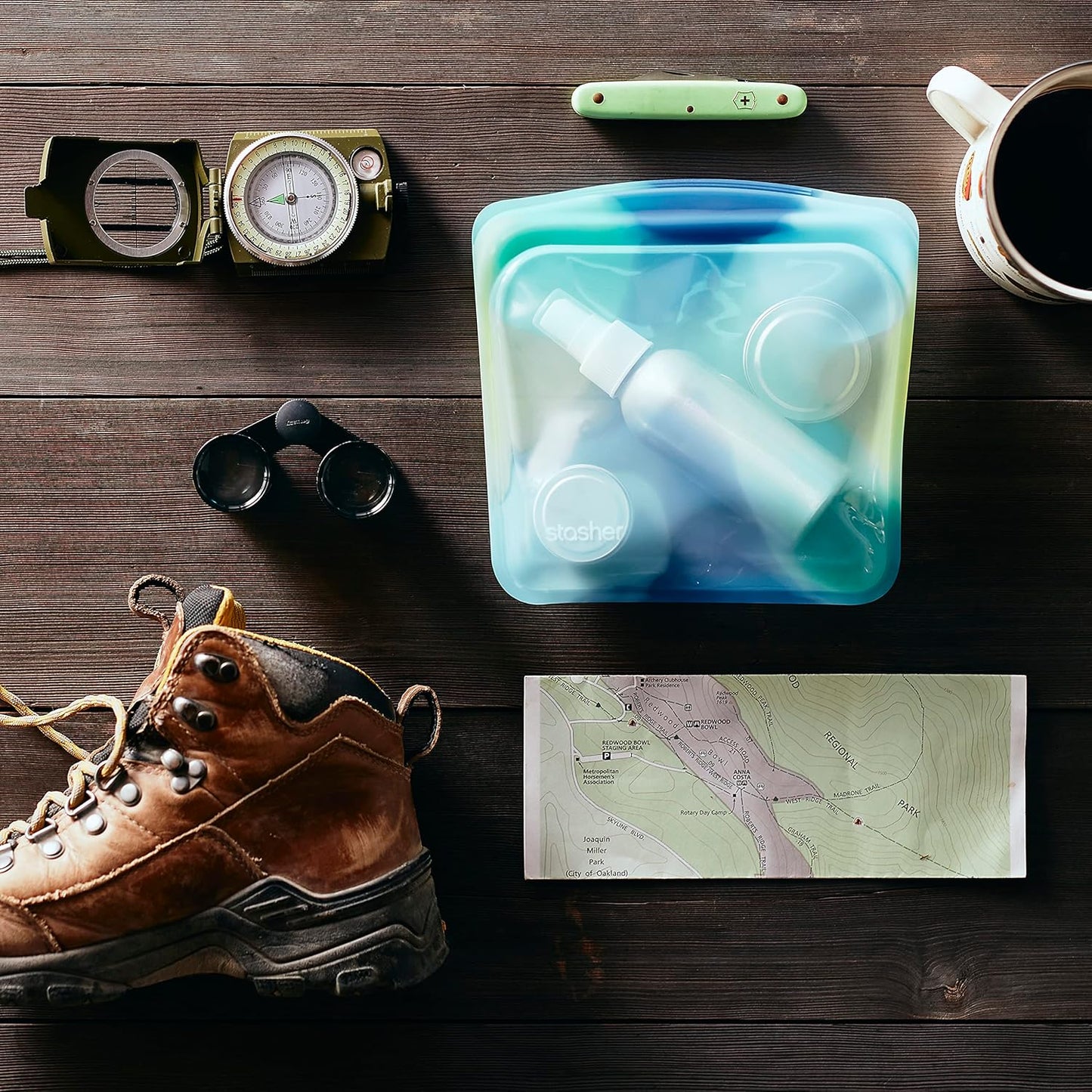 Stasher Premium Silicone Reusable Food Storage Sandwich Bag, Tie Dye Blue, Microwave, Sous Vide, Dishwasher, Oven and Freezer Safe, BPA Free, Leak-free, Eco-friendly, 28 Oz