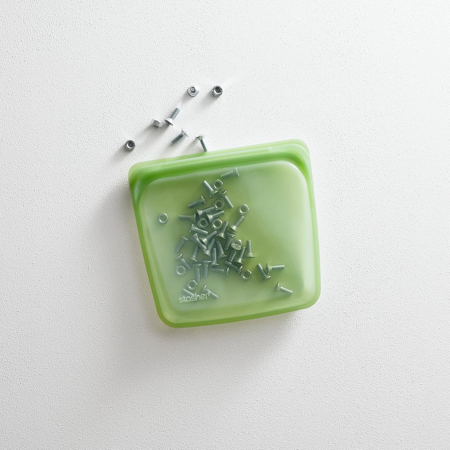 Stasher Premium Silicone Reusable Food Storage Sandwich Bag, Green, Microwave, Sous Vide, Dishwasher, Oven and Freezer Safe, BPA Free, Leak-free, Eco-friendly, 28 Oz