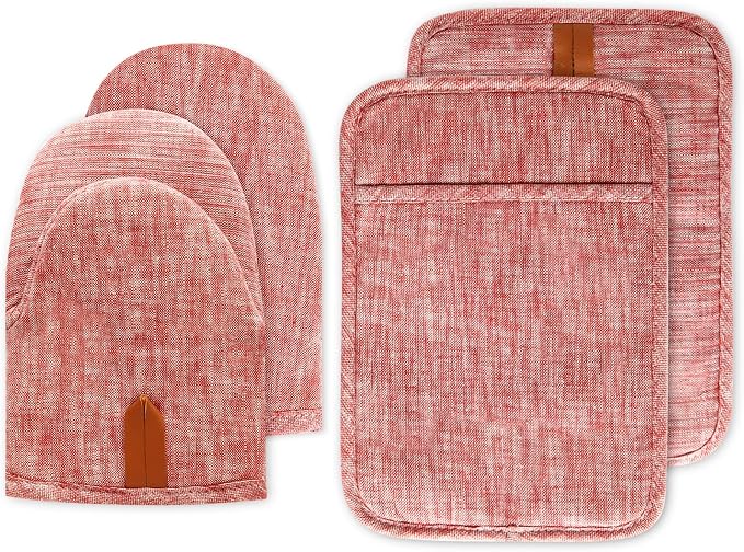 4Pcs Heat Resistant Oven Mitts & Potholders, Flexible Kitchen Accessories by Unknown