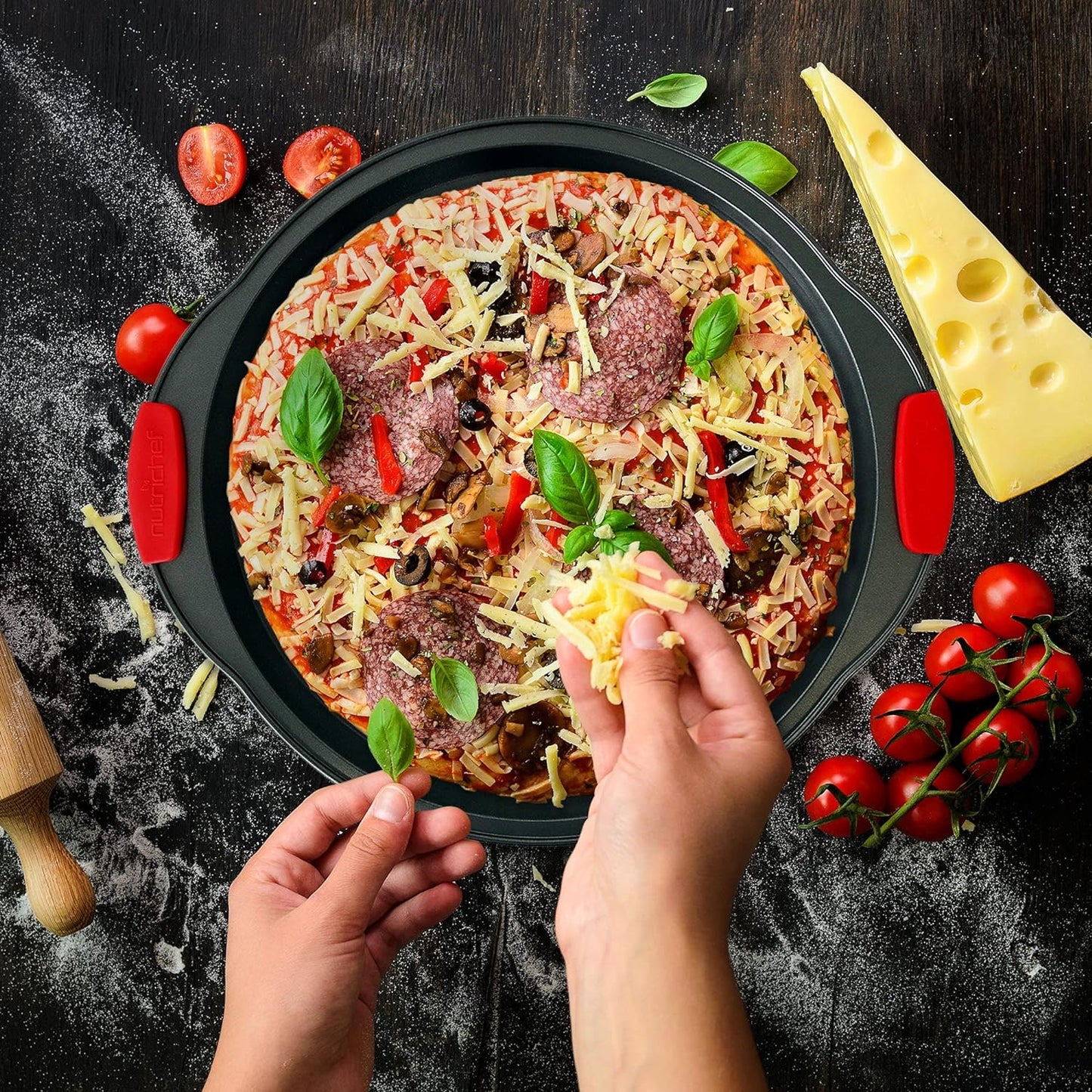 NutriChef 6-Piece Nonstick Bakeware Set - Carbon Steel Baking Tray Set w/ Heatsafe Red Silicone Handles, Oven Safe Up to 450°F, Loaf Muffin Round/Square Pans, Cookie Sheet, Baking Pan -NCSBS6S,Black