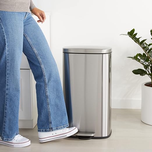 Amazon Basics Smudge Resistant Rectangular Trash Can - Image 2